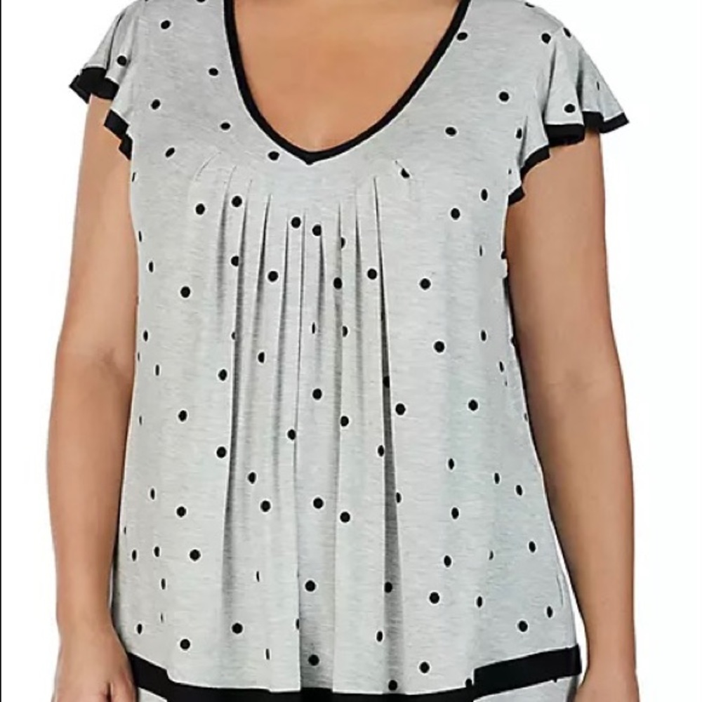 Ellen Tracy Gray Polka Dot Short Sleeve Top